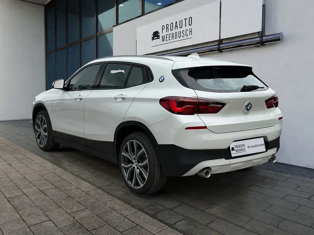 Gebraucht BMW X2 Performance 190 PS (139 kW) 2023 Mineralweiss SUV