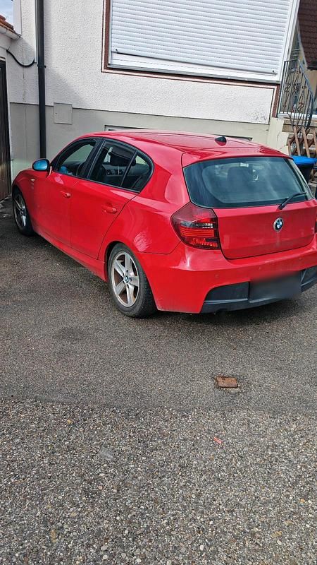 Second-hand BMW 116 116 CP (85 kW) 2006 Roșu Hatchback