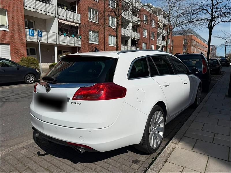 Gebraucht Opel Insignia 2010 Weiß Kombi
