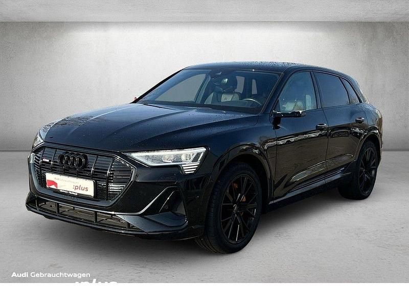 Schwarz Gebraucht 2022 Audi e-tron S-Line SUV | 39.980 € (Etwas zu teuer) - Bild 1/4