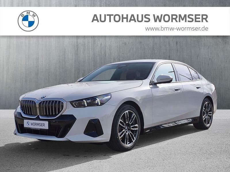 Neu BMW 520 Performance 208 PS (152 kW) 2026 Weiß Limousine