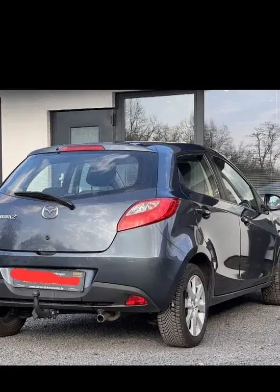 Gebraucht Mazda 2 Impuls 75 PS (55 kW) 2009 Grau Kleinwagen