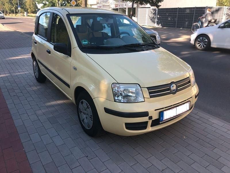 Gelb Gebraucht 2006 Fiat Panda Limousine | 2.395 € (Fairer Preis) - Bild 1/4