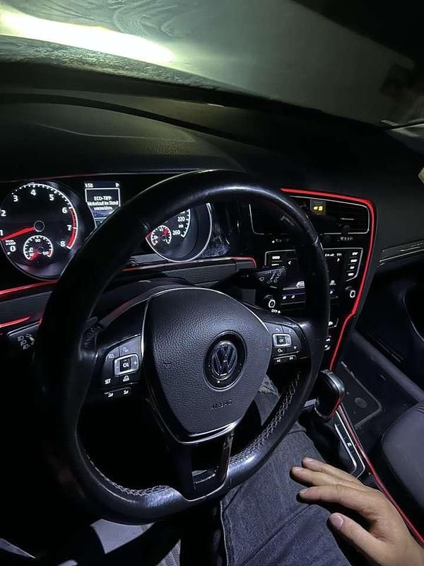 Gebraucht 2016 VW Golf VII | 13.500 € (Etwas zu teuer) - Bild 1/4