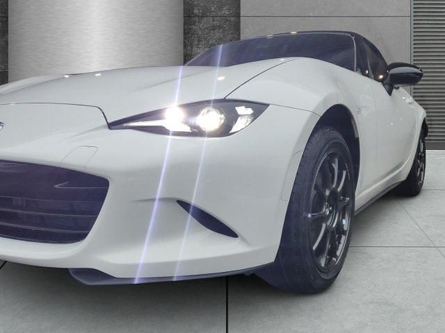 Neu Mazda MX5 Homura-Line 132 PS (97 kW) 2025 Arctic white Cabrio