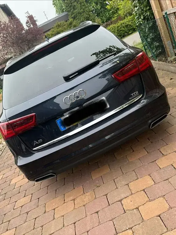 Gebraucht Audi A6 Performance 272 PS (200 kW) 2016 Blau Limousine