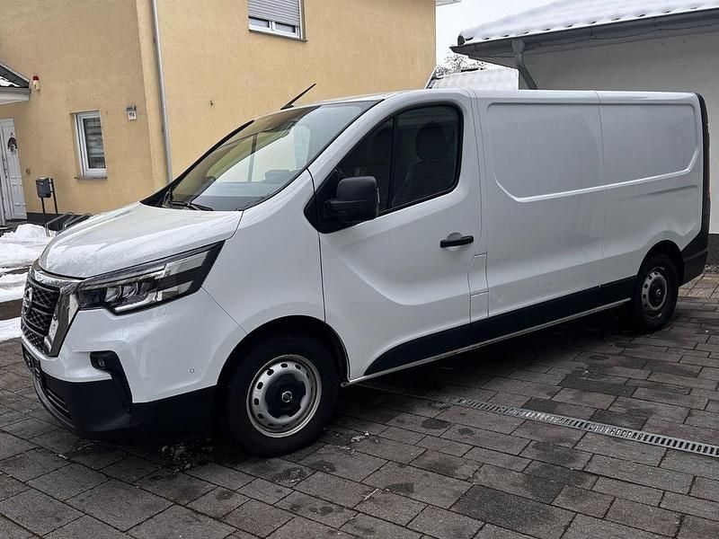 Gebraucht Nissan Primastar 150 PS (110 kW) 2023 Weiß Van / Kleinbus