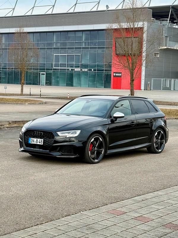 Gebraucht Audi RS3 400 PS (294 kW) 2018 Schwarz Limousine