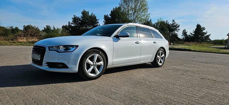 Weiß Gebraucht 2011 Audi A6 Kombi | 9.500 € (Fairer Preis) - Bild 1/4