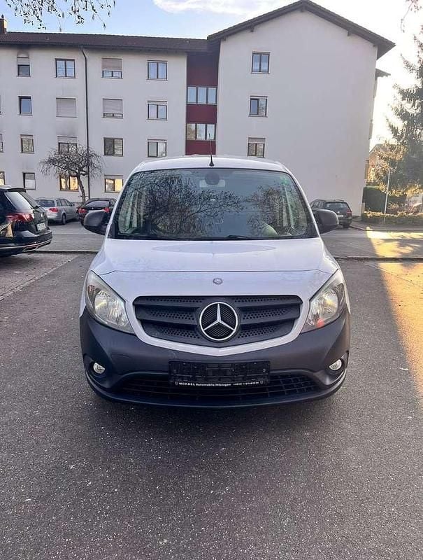Weiß Gebraucht 2013 Mercedes Citan 109 Kombi | 5.500 € (Guter Preis) - Bild 1/4