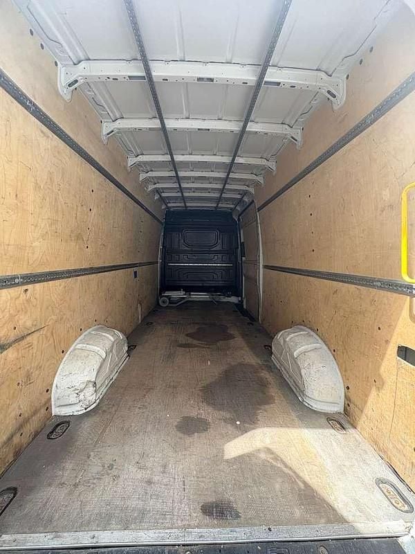 Gebraucht VW Crafter 140 PS (102 kW) 2019 Candyweiß Van