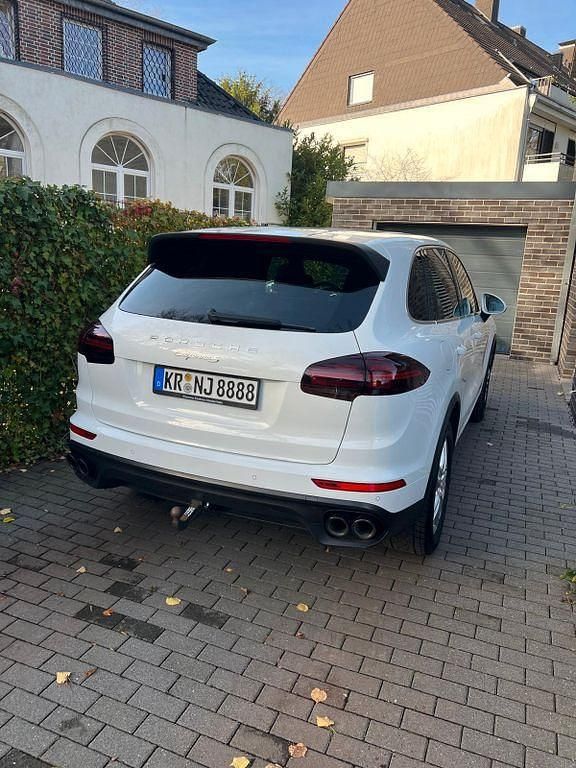 Gebraucht Porsche Cayenne S 385 PS (283 kW) 2015 Weiß SUV