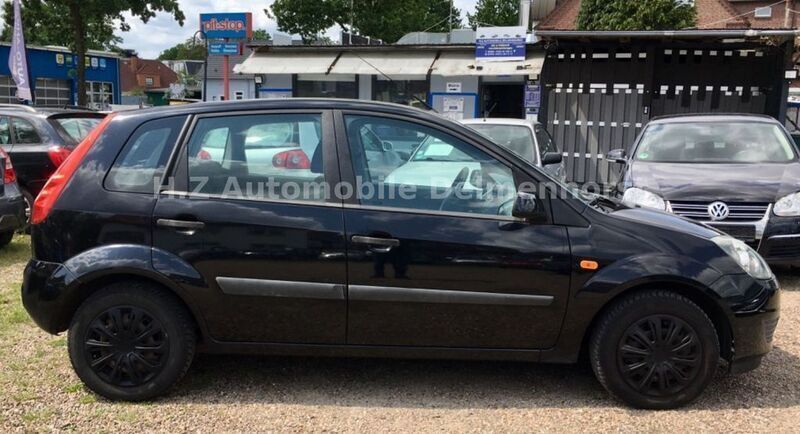 Gebraucht Ford Fiesta 80 PS (58 kW) 2007 Schwarz Kleinwagen