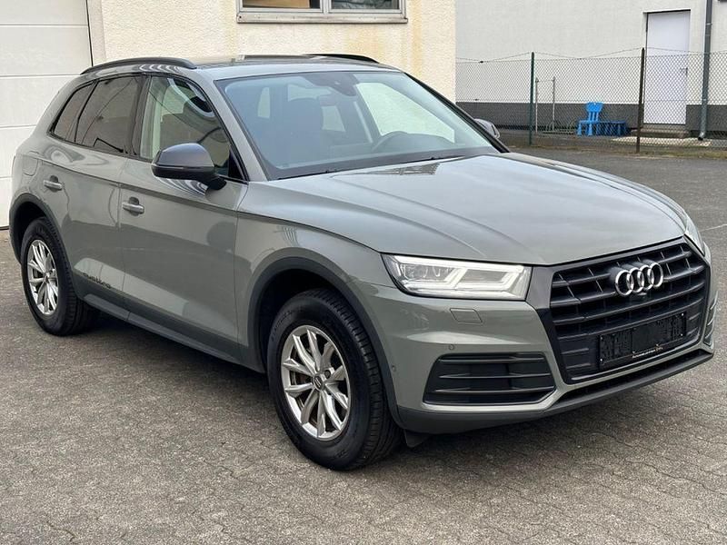 Quantumgrau Gebraucht 2020 Audi Q5 SUV | 27.980 € (Guter Preis) - Bild 1/4