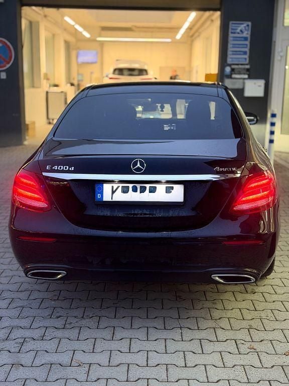 Usata Mercedes E400 340 CV (250 kW) 2018 Nero Berlina