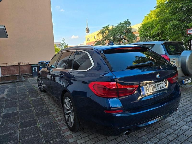 Gebraucht BMW 530 265 PS (194 kW) 2019 Blau Limousine