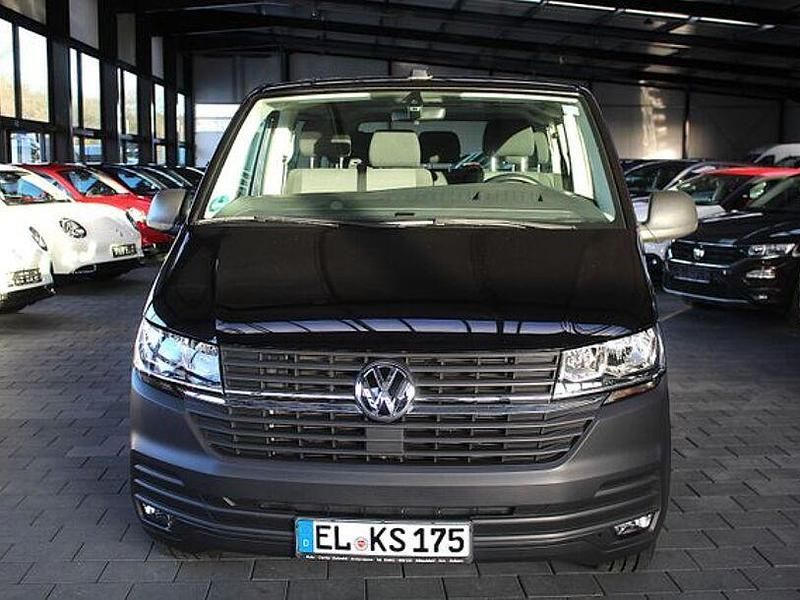 Gebraucht VW Caravelle 150 PS (110 kW) 2023 Schwarz Van / Kleinbus