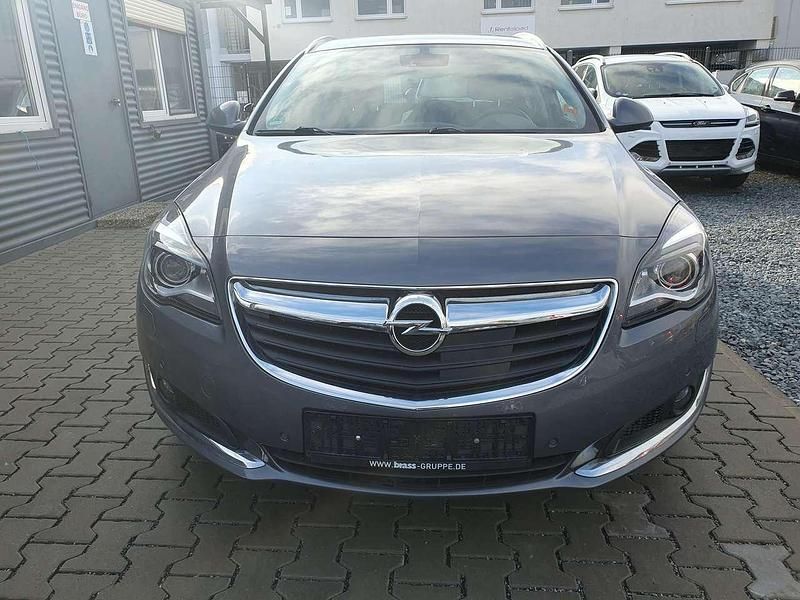 Shiny grey (rock) Gebraucht 2016 Opel Insignia Innovation Kombi | 5.650 € - Bild 1/4