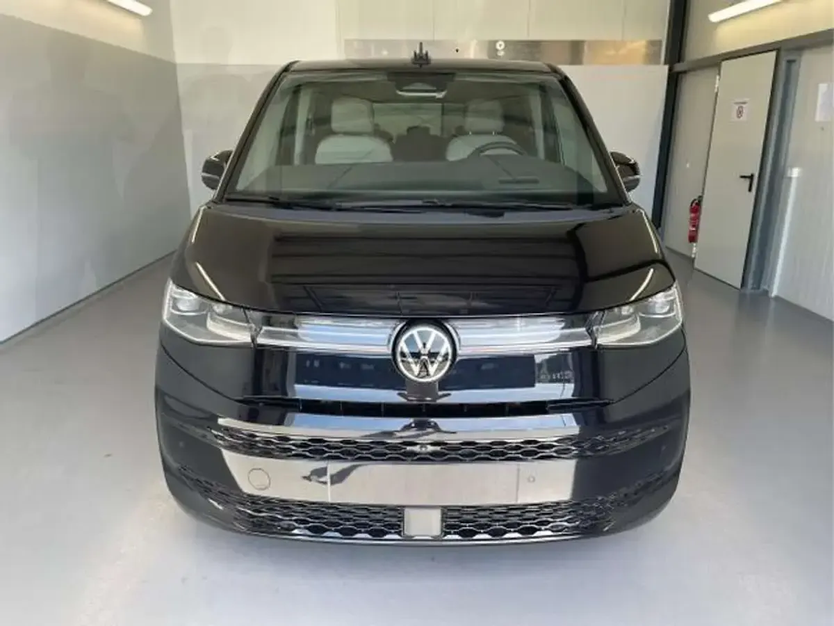 Neu VW Multivan Style 245 PS (180 kW) 2026 Deep black perleffekt/schwarz Van / Kleinbus