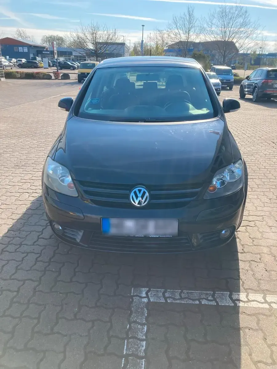 Gebraucht VW Golf Plus Cross 105 PS (77 kW) 2006 Schwarz Limousine