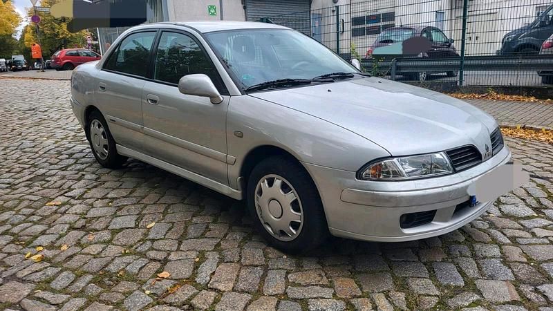 Silber Gebraucht 2003 Mitsubishi Carisma Limousine | 650 € (Guter Preis) - Bild 1/4