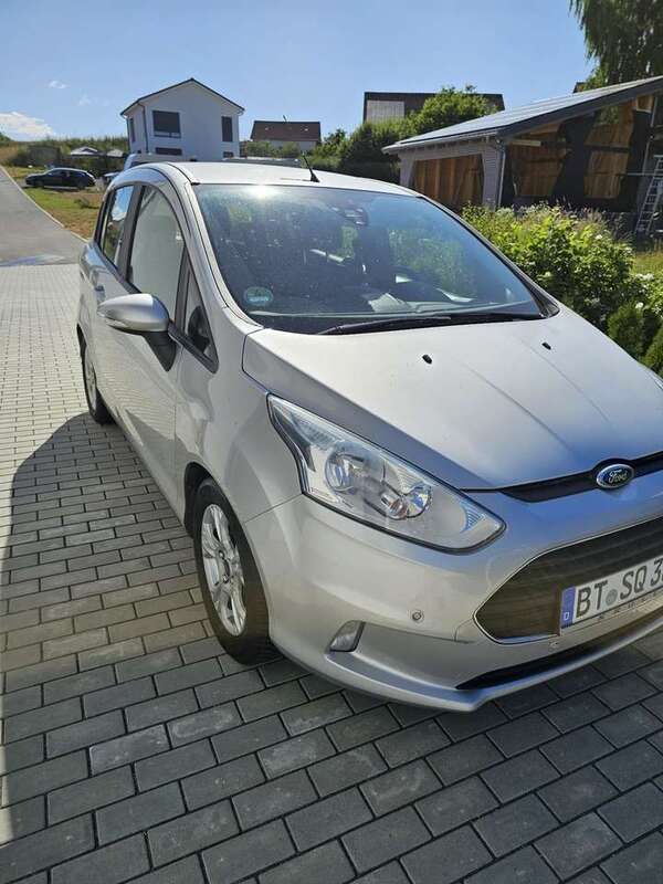 Andere außenfarben Gebraucht 2015 Ford B-MAX Van / Kleinbus | 5.800 € (Superpreis) - Bild 1/4
