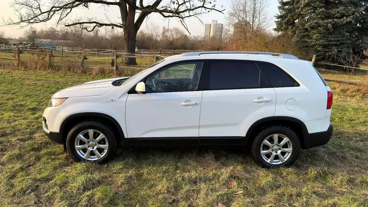 Gebraucht Kia Sorento 197 PS (144 kW) 2010 Weiß SUV