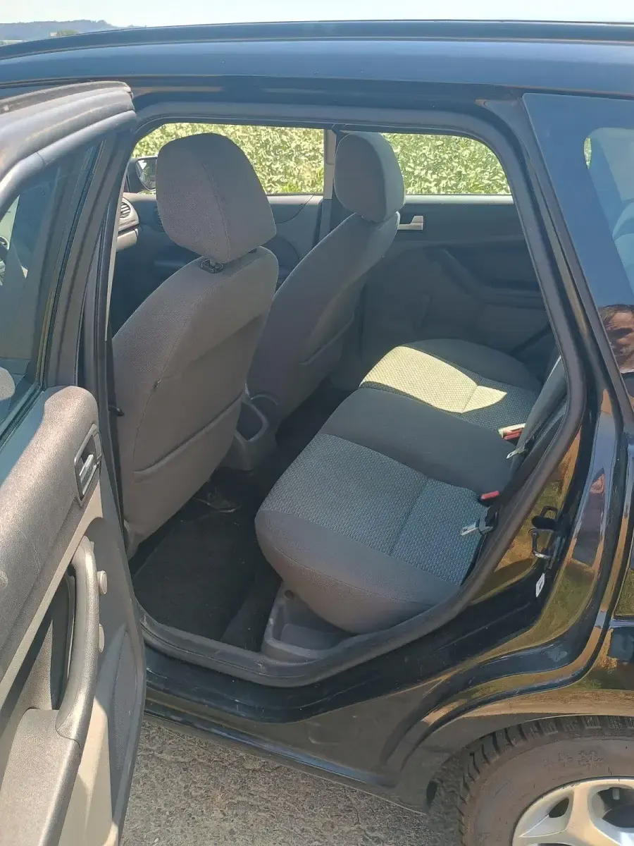 Gebraucht Ford Focus Style 125 PS (91 kW) 2007 Schwarz Kombi