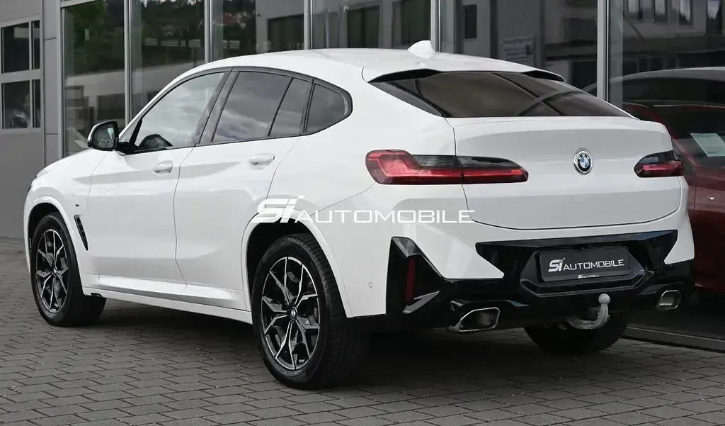 Gebraucht BMW X4 M Sport 286 PS (210 kW) 2024 Alpinweiss SUV