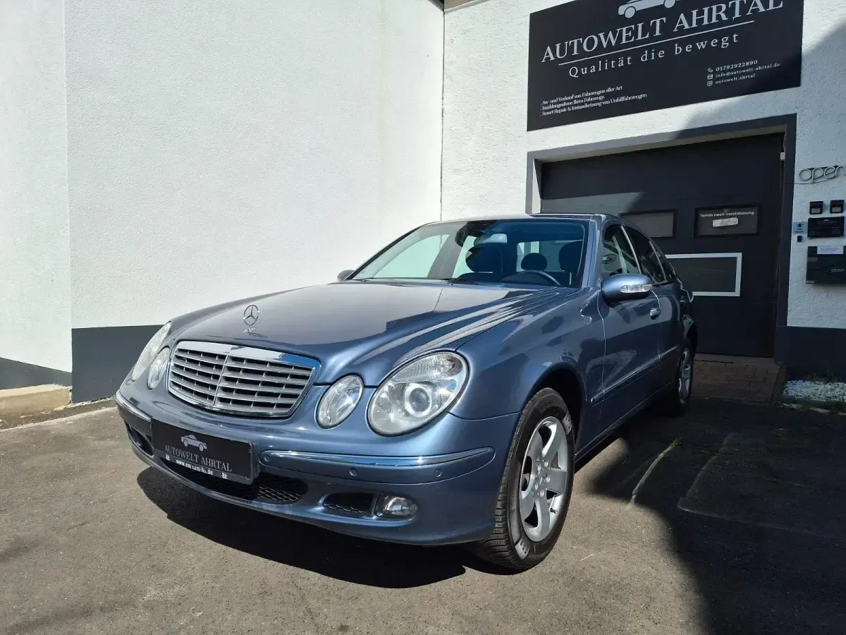 Second-hand Mercedes E280 231 CP (169 kW) 2005 Albastru Berlinǎ