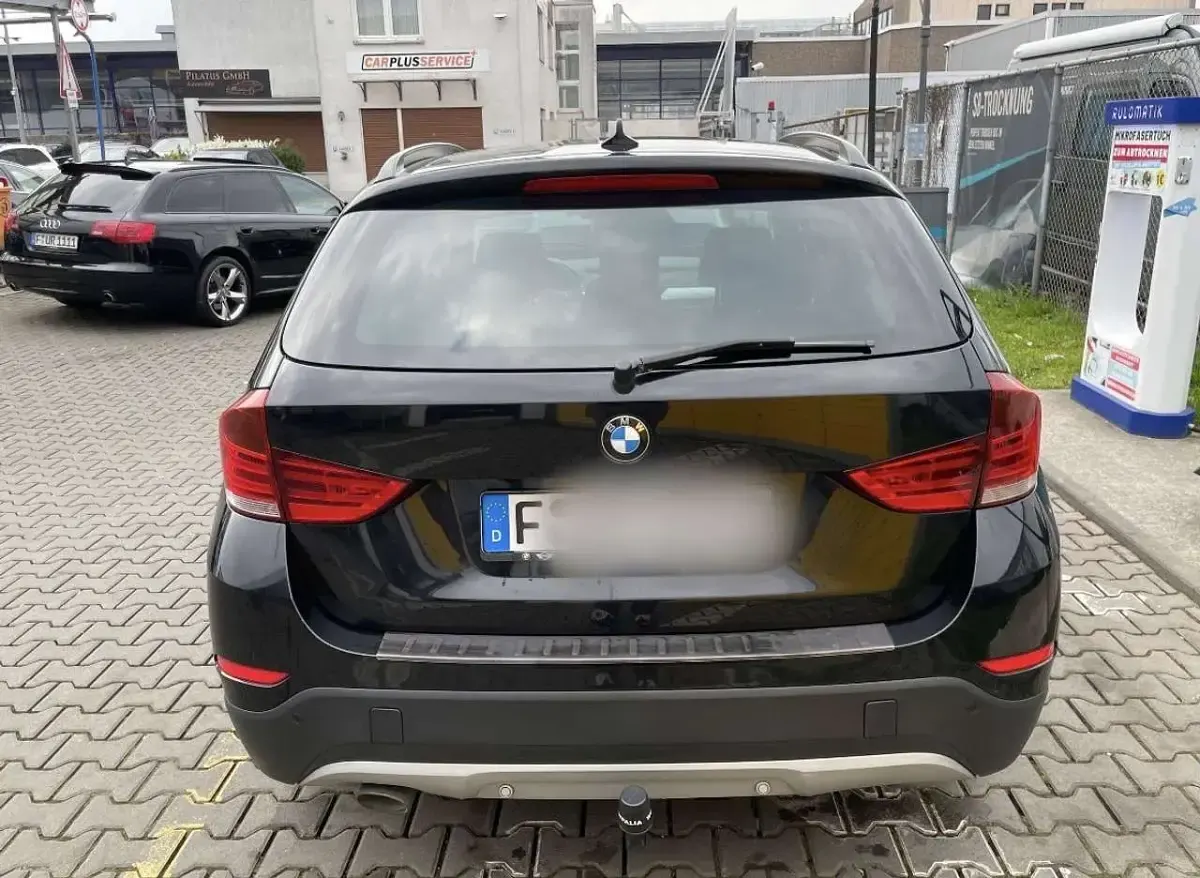 Używany BMW X1 143 KM (105 kW) 2014 Czarny SUV