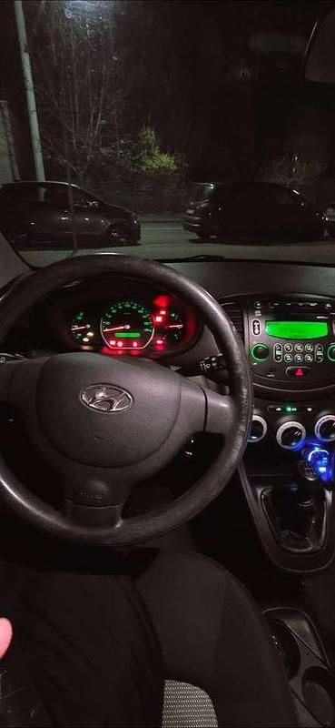 Rot Gebraucht 2009 Hyundai i10 Edition+ Kleinwagen | 3.600 € (Fairer Preis) - Bild 1/4