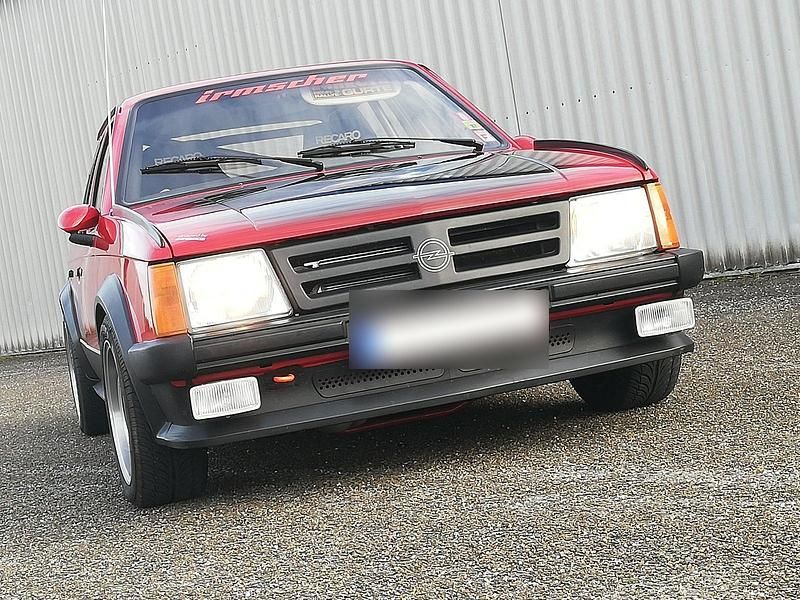 Gebraucht Opel Kadett 105 PS (77 kW) 1983 Rot Kombi