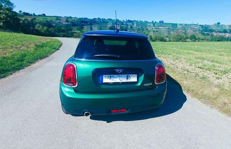 Gebraucht Mini Cooper Chili 136 PS (100 kW) 2021 Grün Kleinwagen