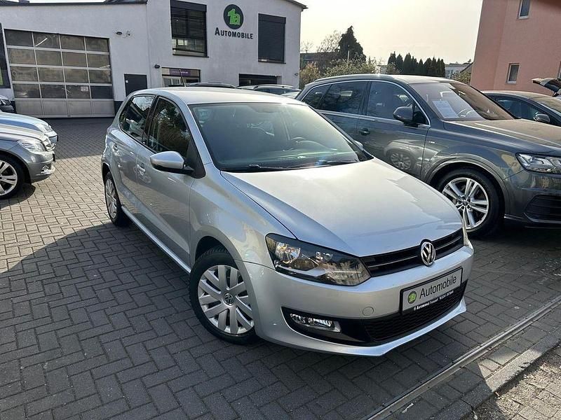 Gebraucht VW Polo Team 86 PS (63 kW) 2010 Silber Kleinwagen