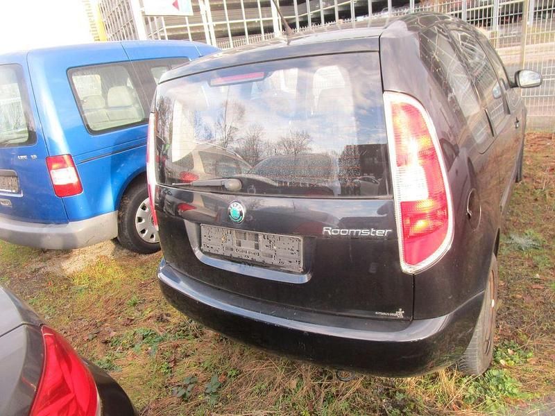 Gebraucht Skoda Roomster Plus Edition 69 PS (50 kW) 2011 Schwarz Van / Kleinbus