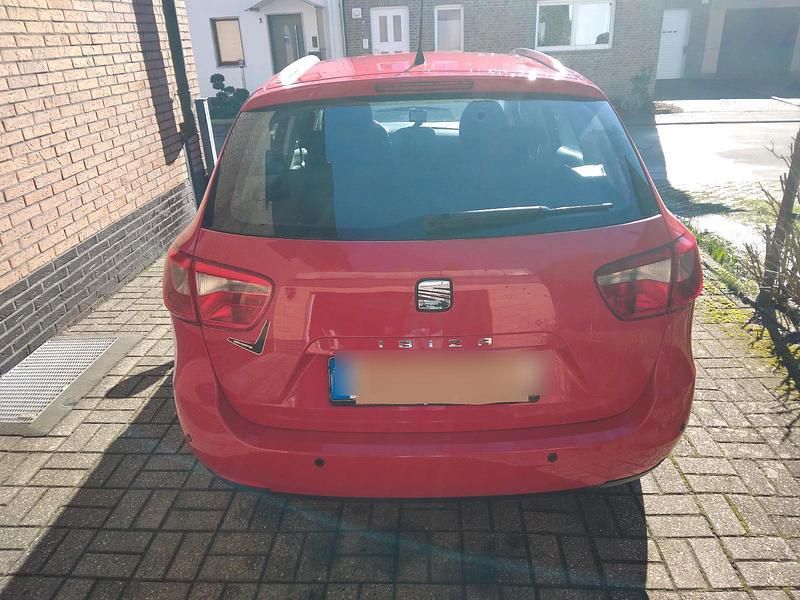 Gebraucht Seat Ibiza ST 69 PS (50 kW) 2012 Rot Kombi