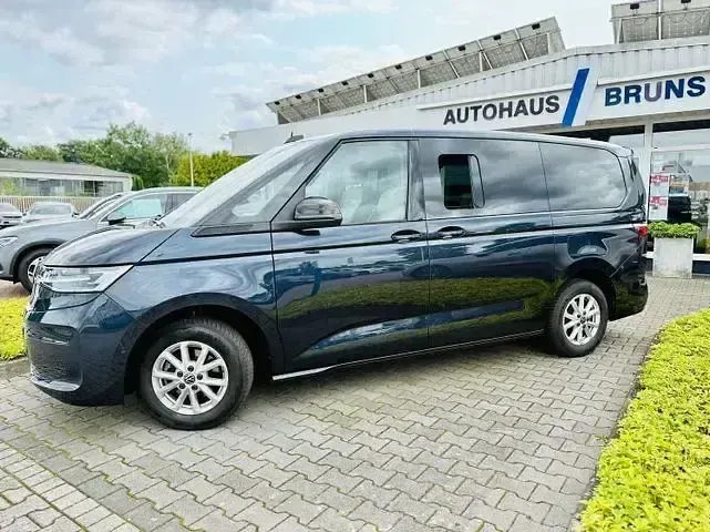 Second-hand VW Multivan 150 CP (110 kW) 2024 Andere Monovolum