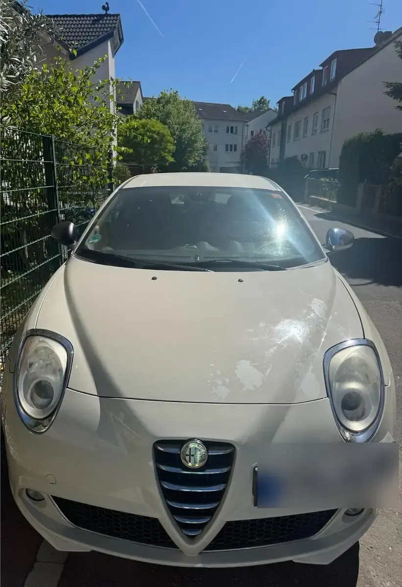 Second-hand Alfa Romeo MiTo 95 CP (69 kW) 2011 Alb Hatchback