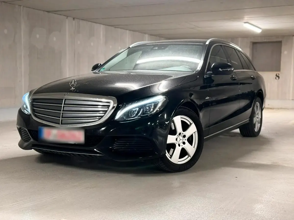 Gebraucht Mercedes C250 204 PS (150 kW) 2017 Schwarz Kombi
