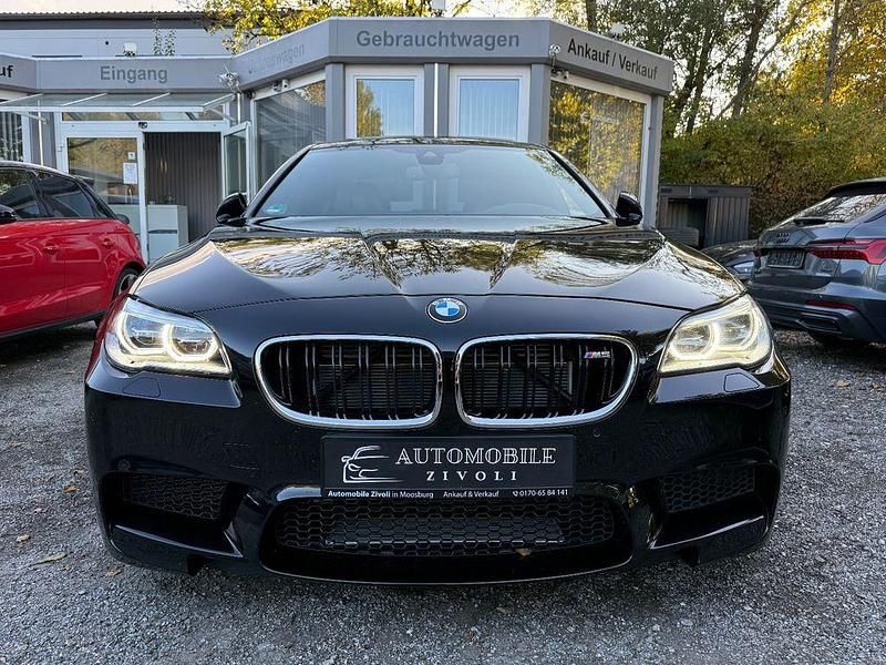 Używany BMW M5 Performance 560 KM (411 kW) 2016 Czarny Sedan/Limuzyna