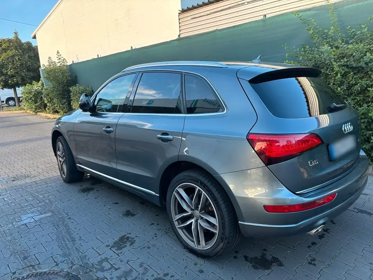 Gebraucht Audi Q5 190 PS (139 kW) 2016 Grau SUV