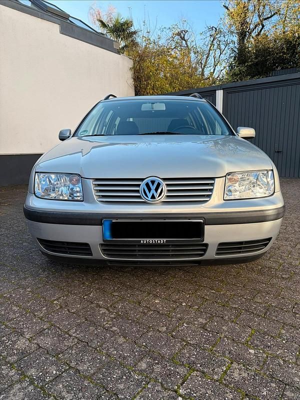 Gebraucht VW Golf IV 105 PS (77 kW) 2000 Silber Kombi