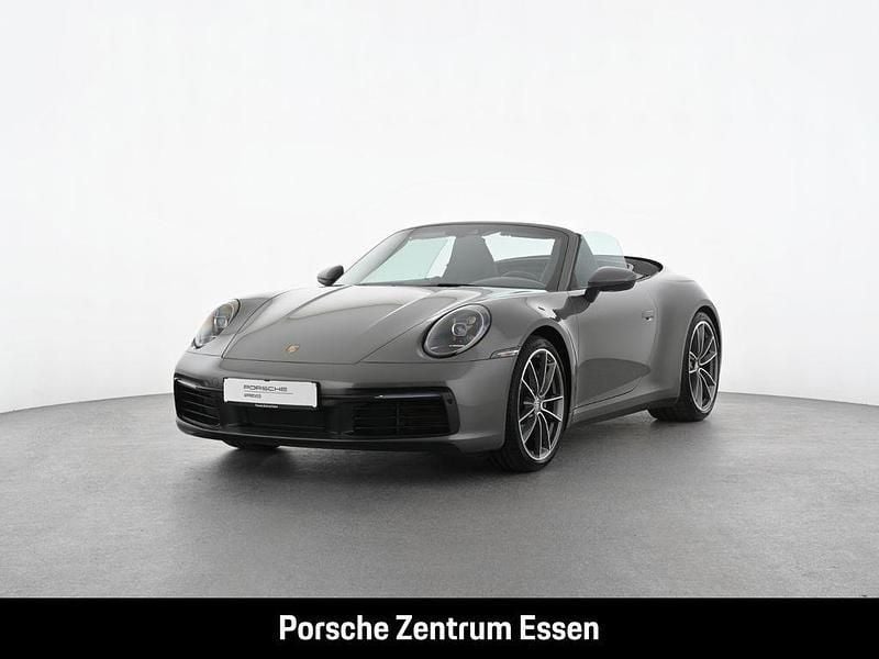 Grau Gebraucht 2019 Porsche 911 Carrera 4 Cabriolet Cabrio | 125.900 € (Teuer) - Bild 1/4