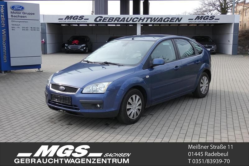 Gebraucht Ford Focus Titanium 101 PS (74 kW) 2005 Jeans (metallic) Limousine