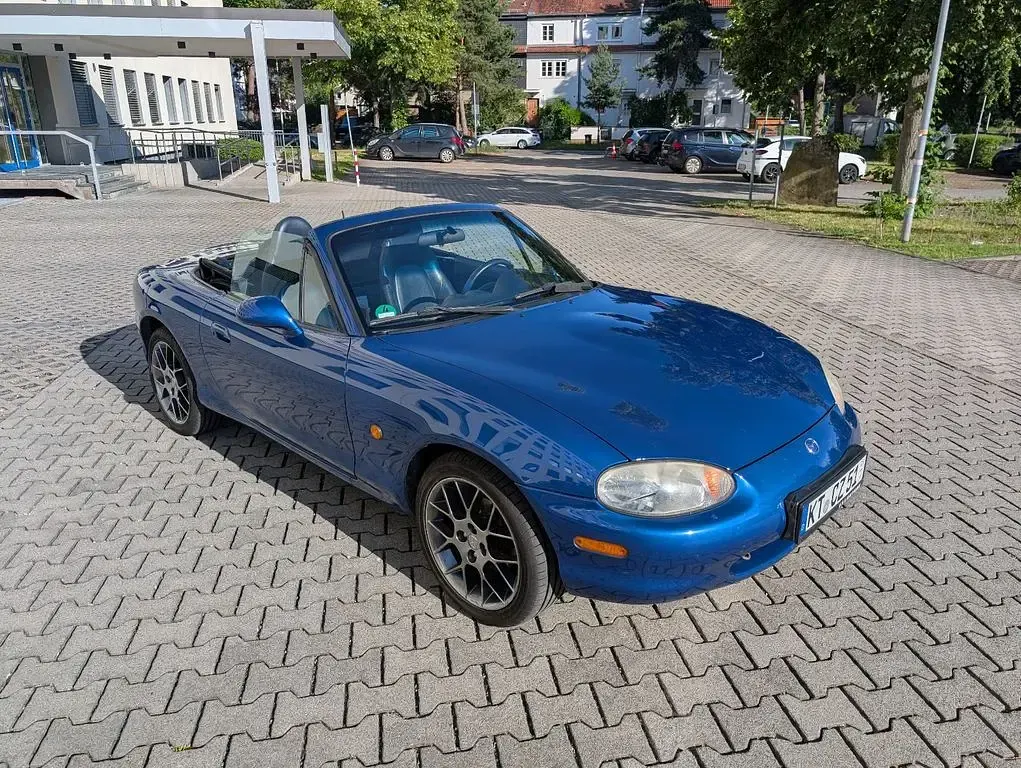 Gebraucht Mazda MX5 140 PS (102 kW) 1999 Blau Cabrio