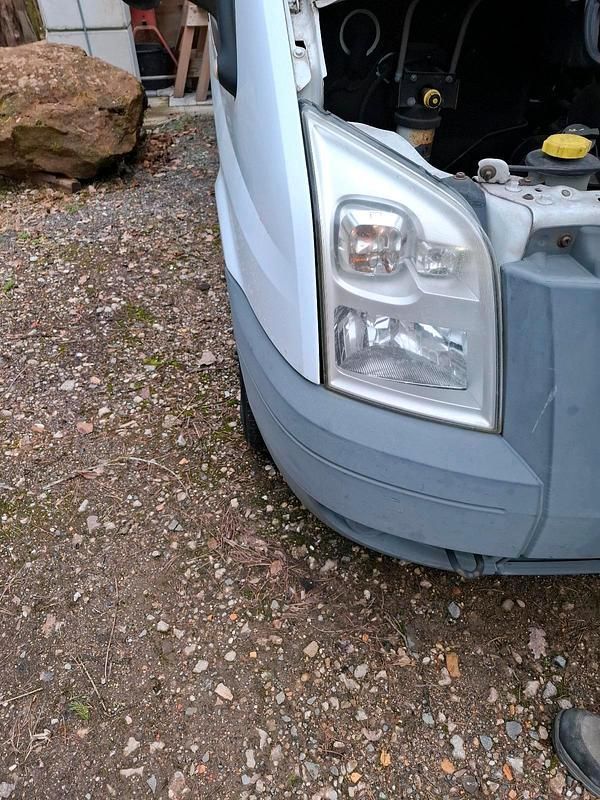 Second-hand Ford Transit 89 CP (65 kW) 2010 Alb Monovolum