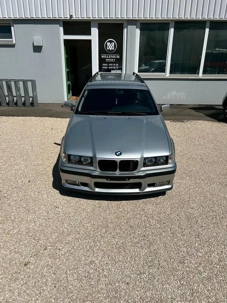 Gebraucht BMW 323 M Sport 170 PS (125 kW) 1999 Silber Kombi