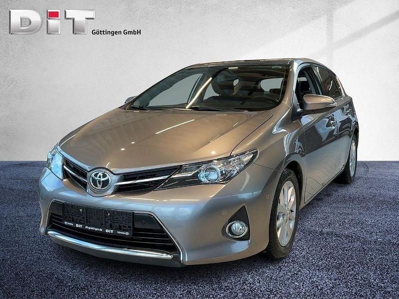 Gebraucht Toyota Auris Edition 124 PS (91 kW) 2013 Avantgarde bronze metallic Limousine