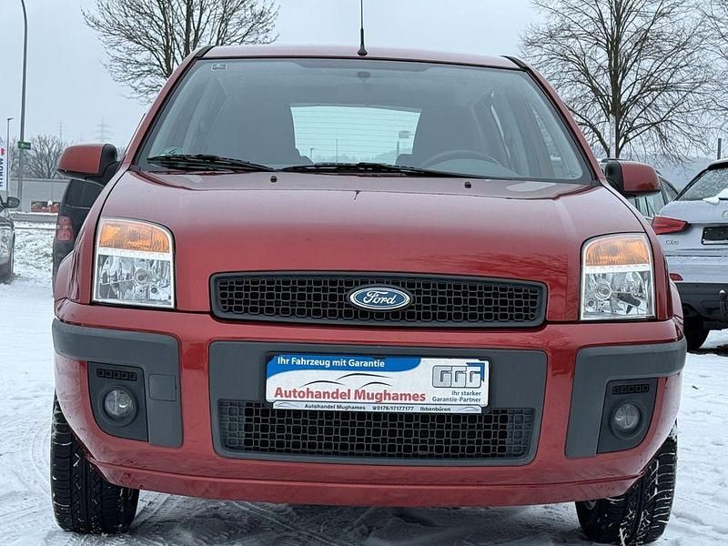 Gebraucht Ford Fusion Style 80 PS (58 kW) 2009 Rot Limousine